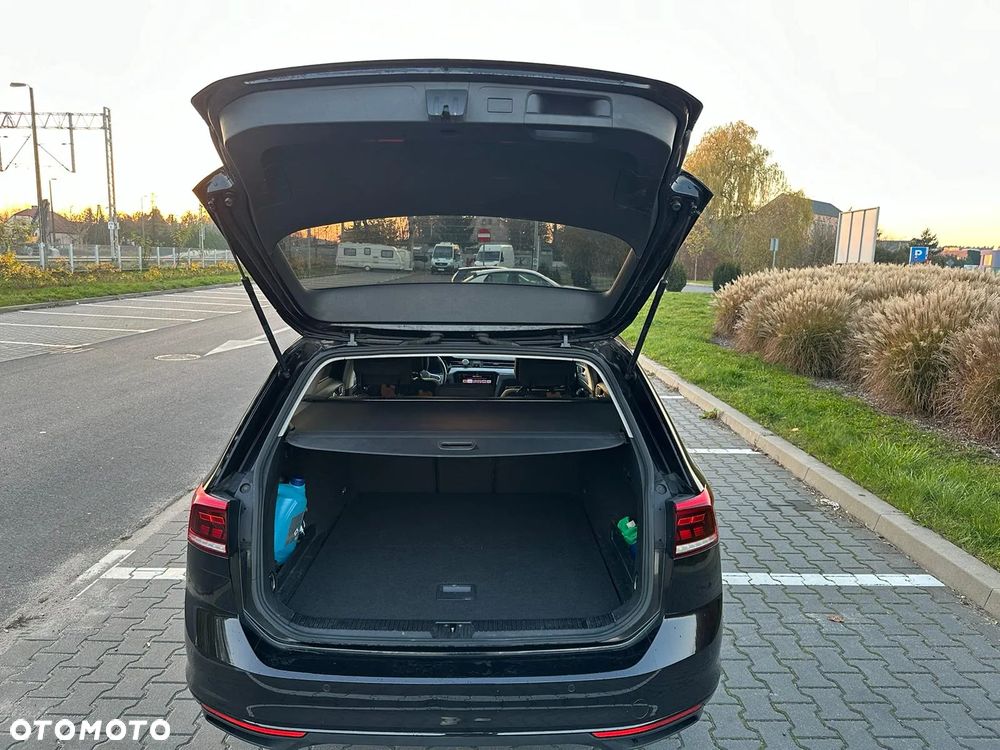 Volkswagen Passat 2.0 TDI EVO Business DSG - 16