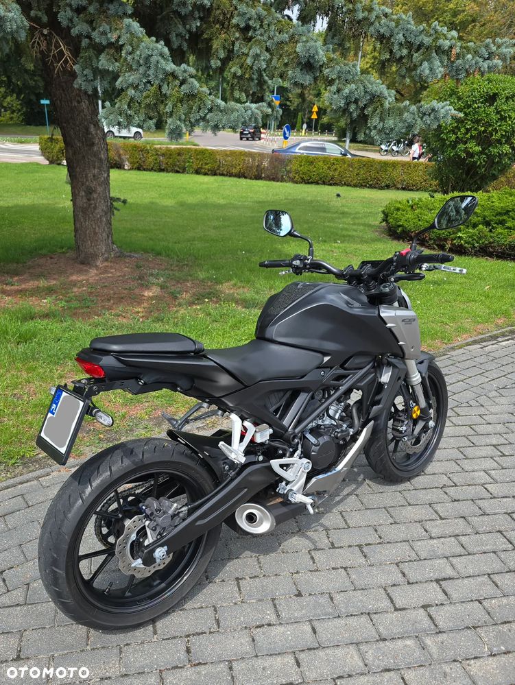 Honda CB - 2