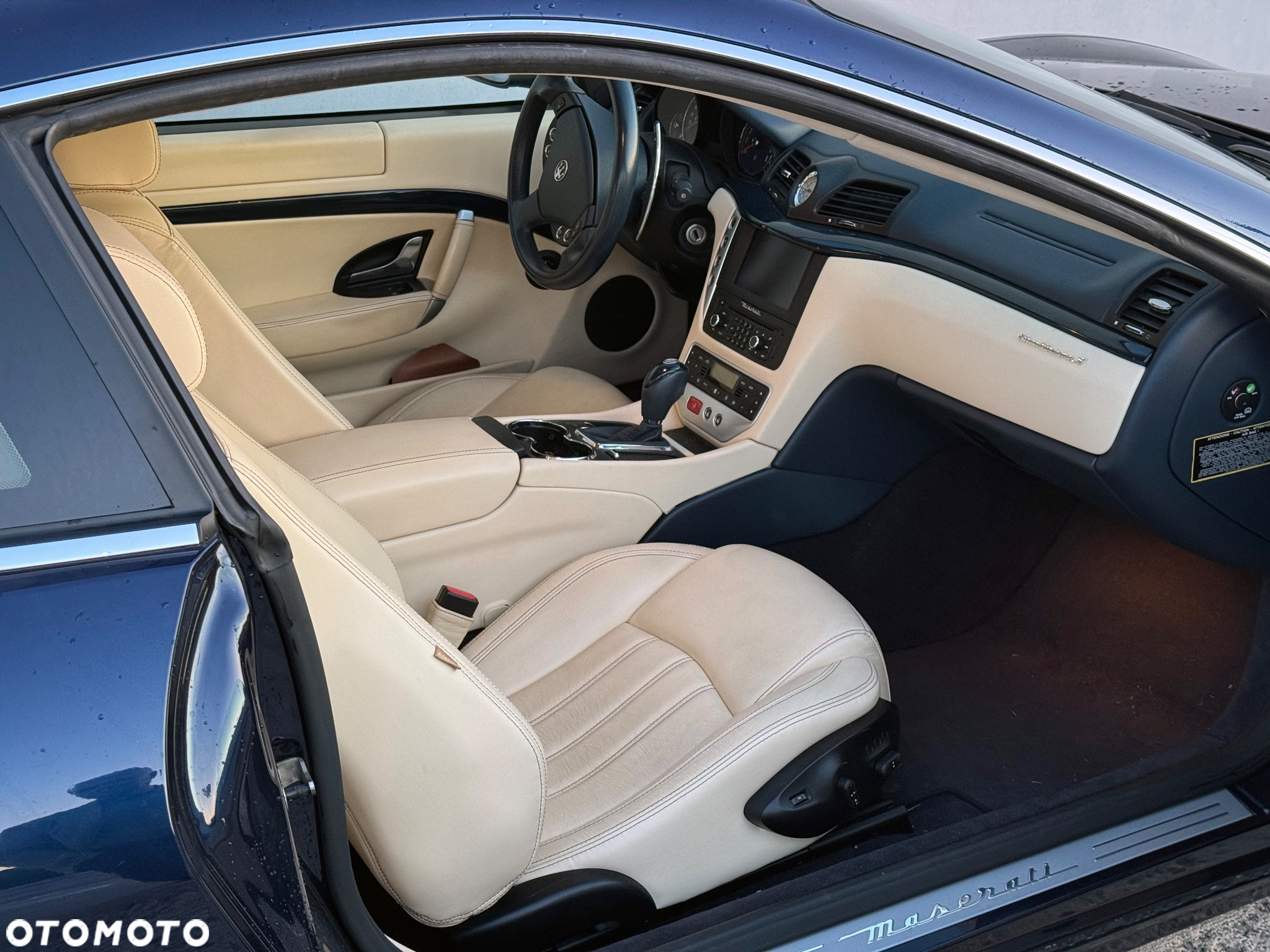 Maserati GranTurismo S - 8