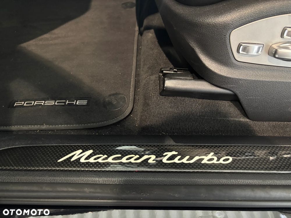 Porsche Macan - 9