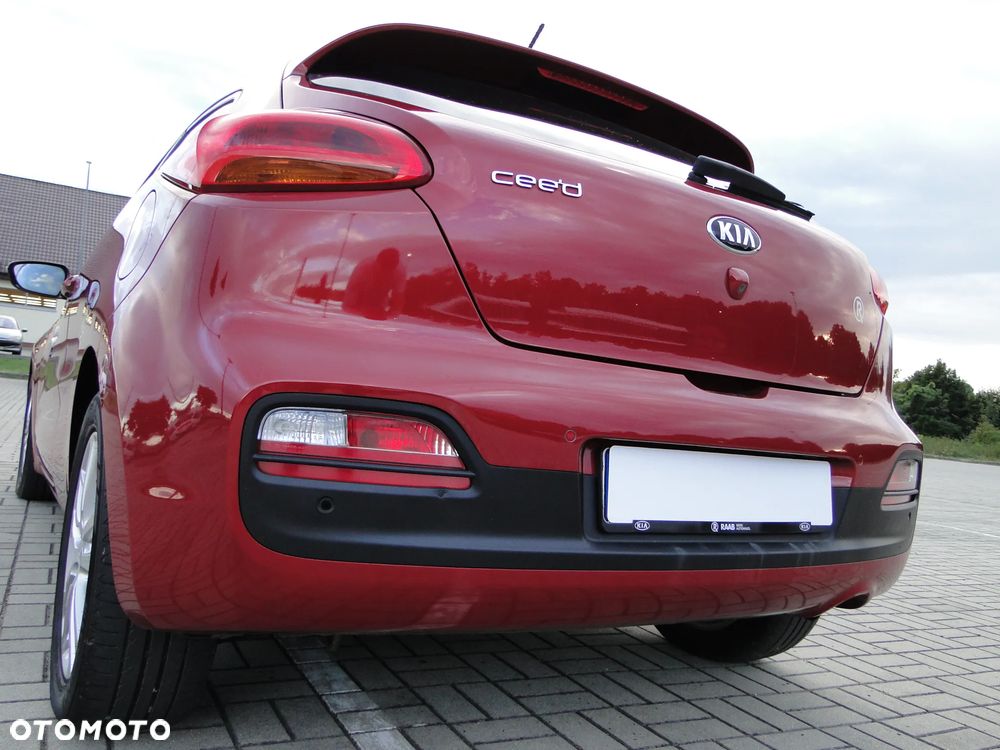 Kia ProCeed 1.6 GDI DCT Spirit - 33
