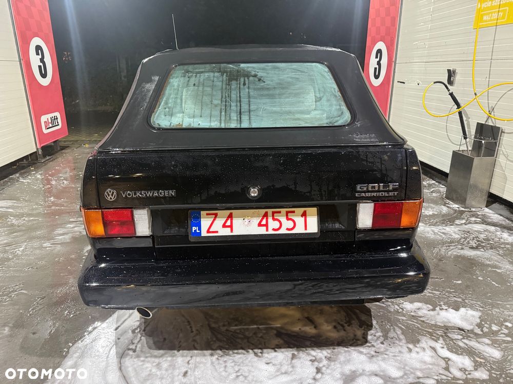 Volkswagen Golf Cabriolet 1.8 - 40