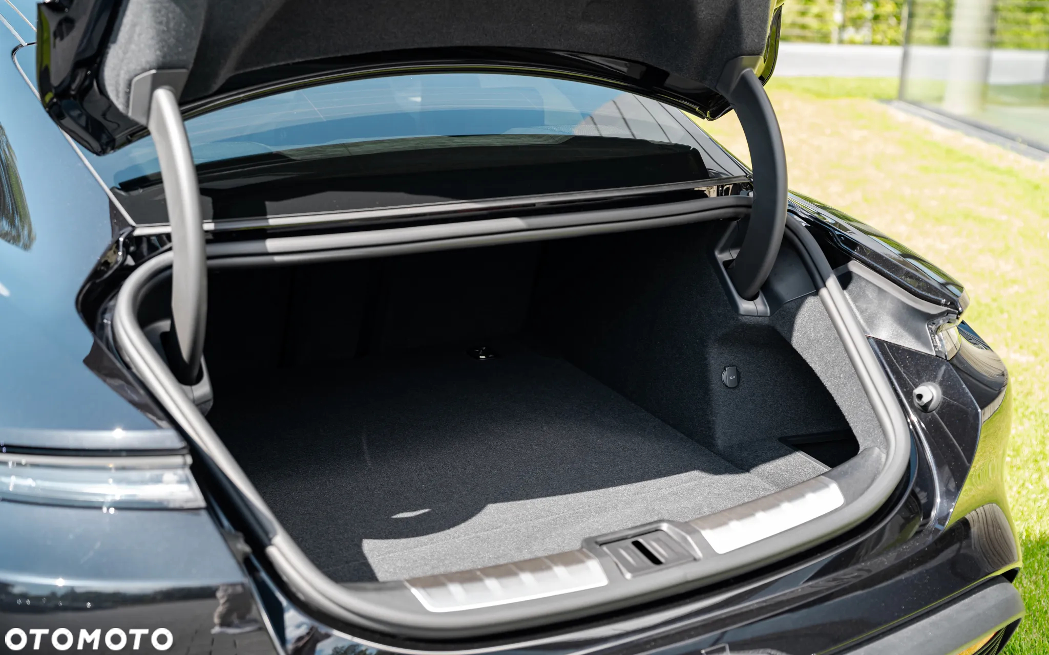 Porsche Taycan 105kWh GTS - 18