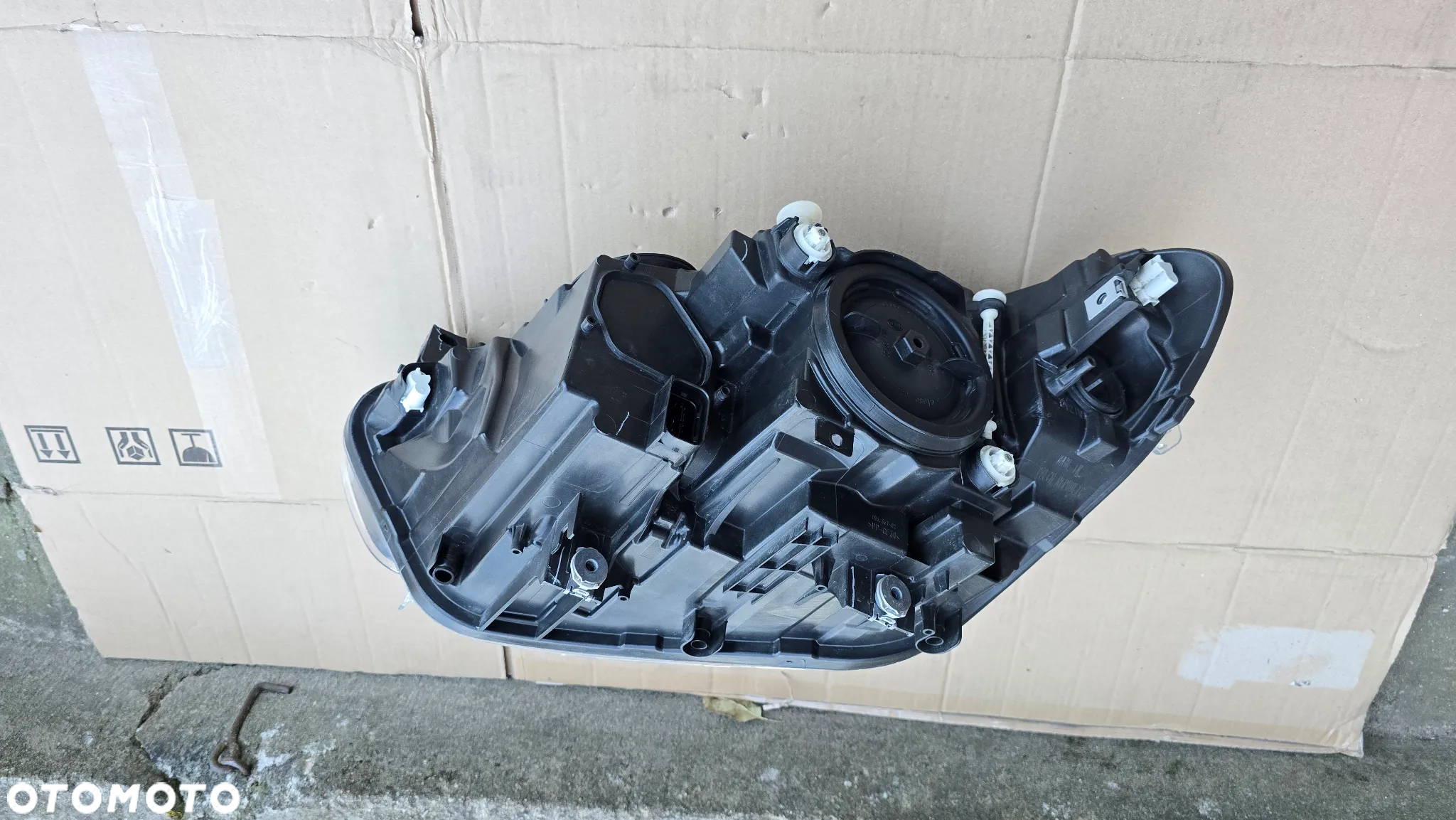 BMW 1 F20 F21 Lift 15-19 Lampa Prawa Przód Zwykła + LED DRL Ideał Europa - 6