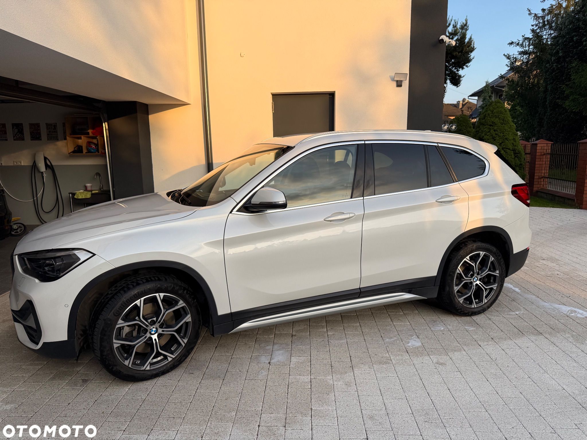 BMW X1 xDrive20d xLine - 1