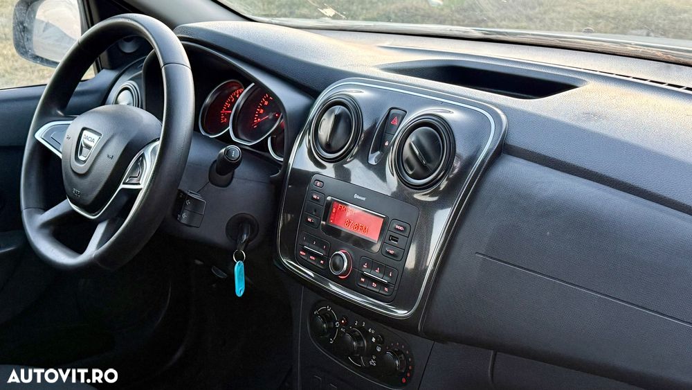 Dacia Logan 0.9 TCe Laureate - 6