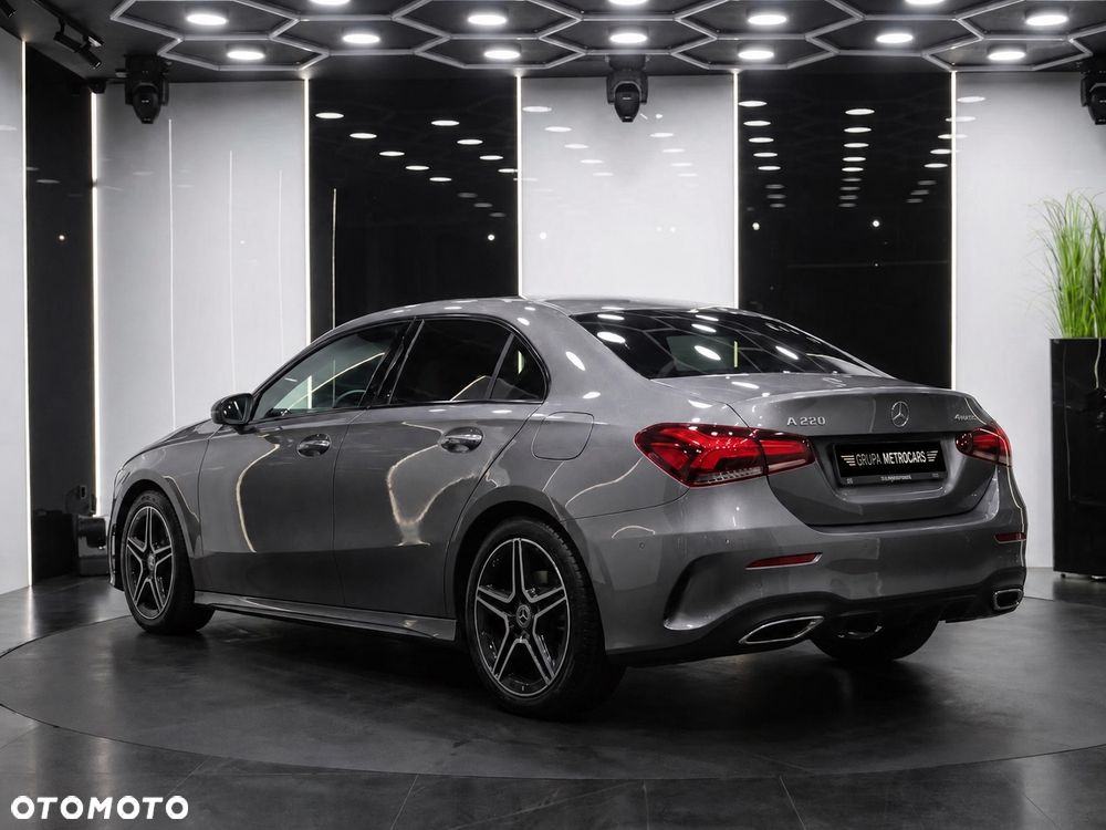 Mercedes-Benz Klasa A 220 4-Matic AMG Line 7G-DCT - 5