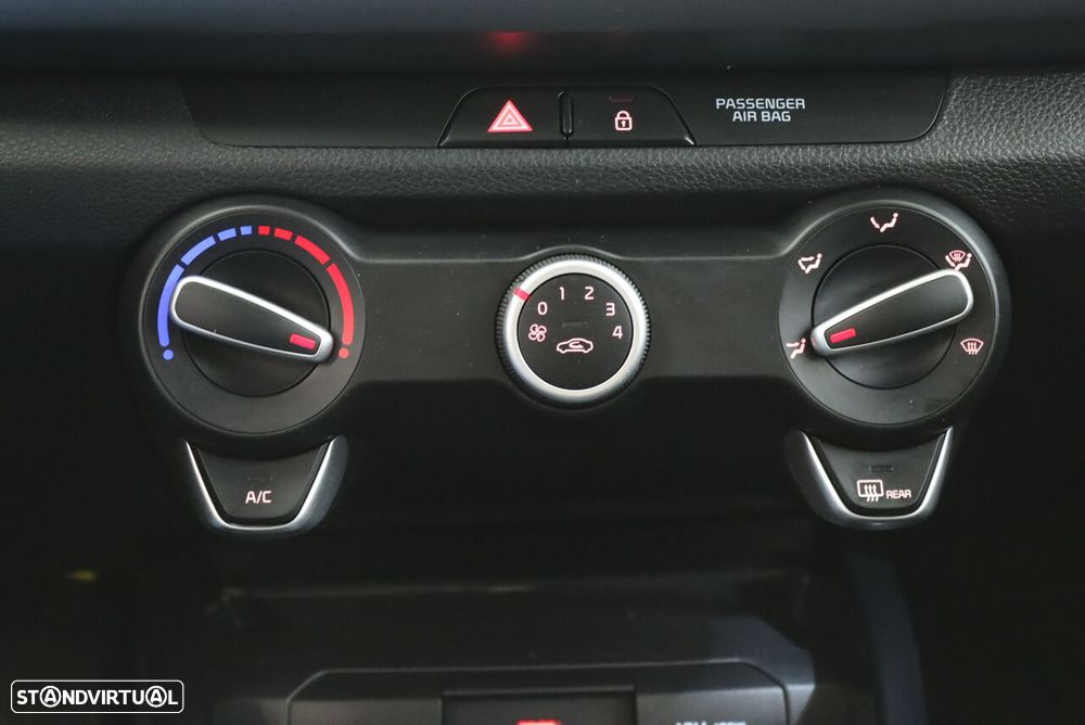 Kia Rio 1.0 T-GDi Move - 25