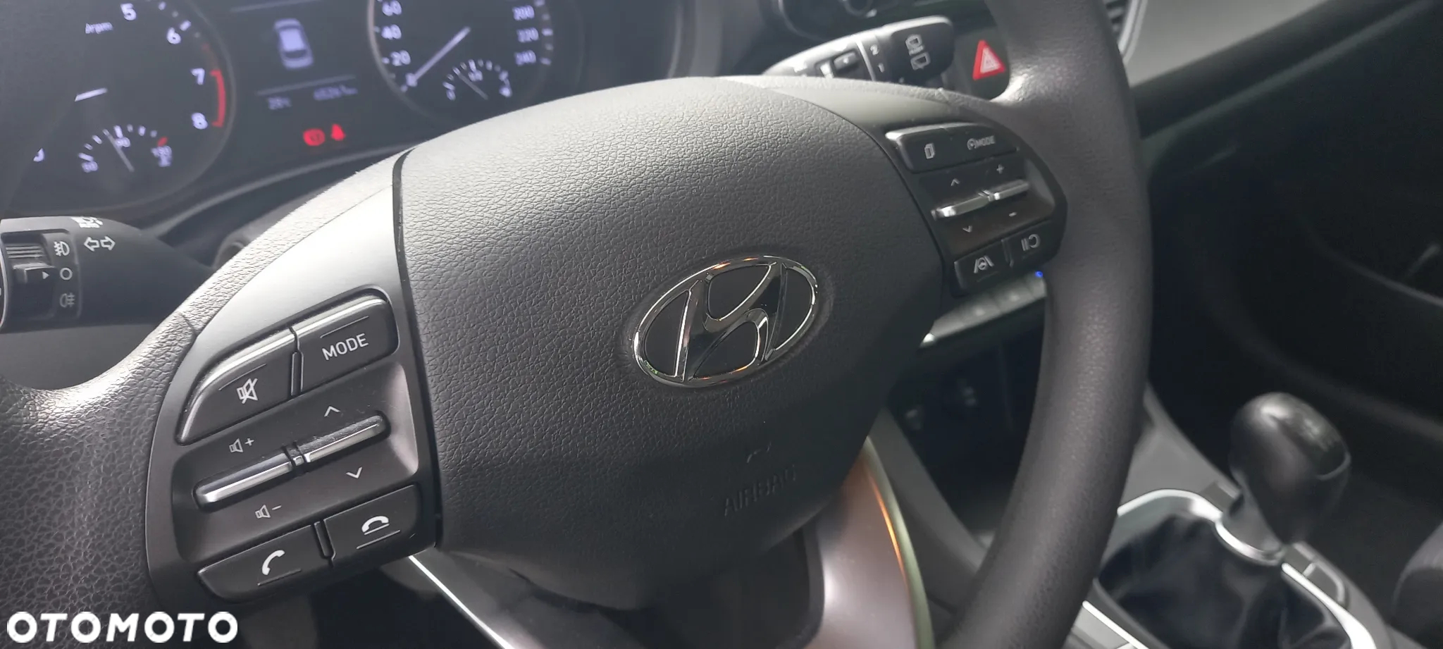 Hyundai i30 1.5 DPI Classic + - 24