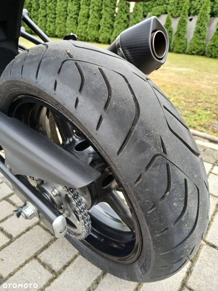Suzuki SV - 4
