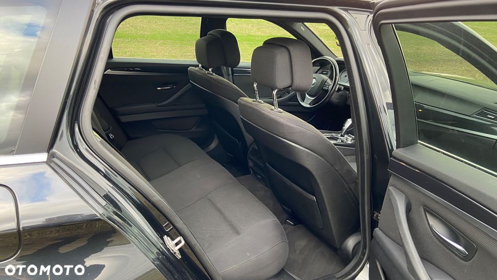 BMW Seria 5 - 24