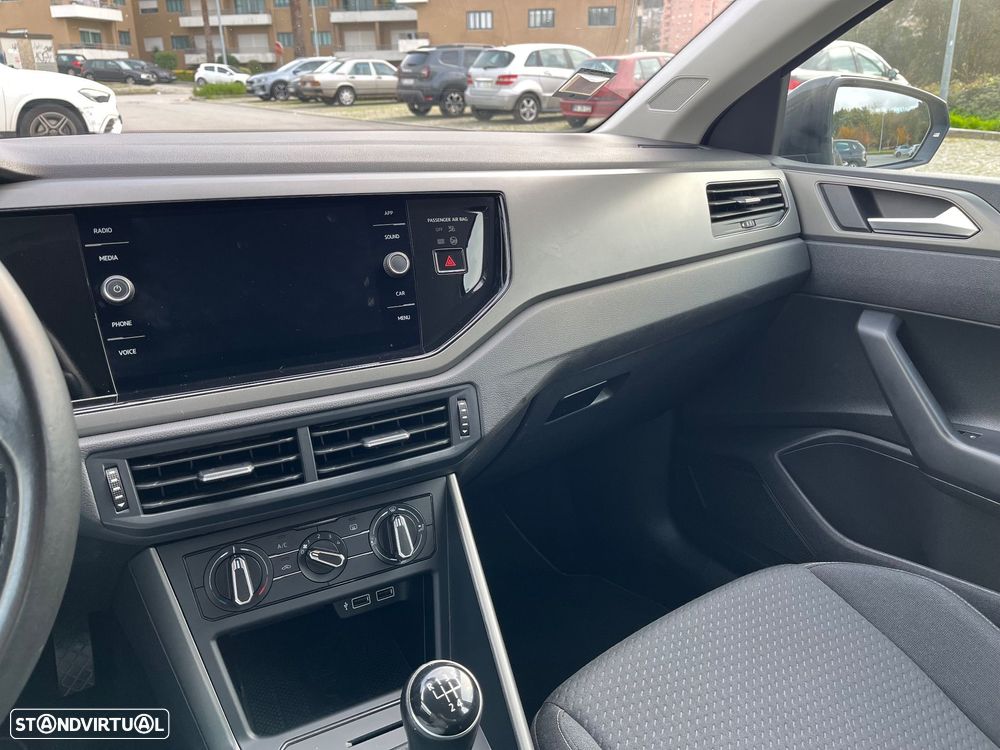 VW Polo 1.0 Trendline - 14