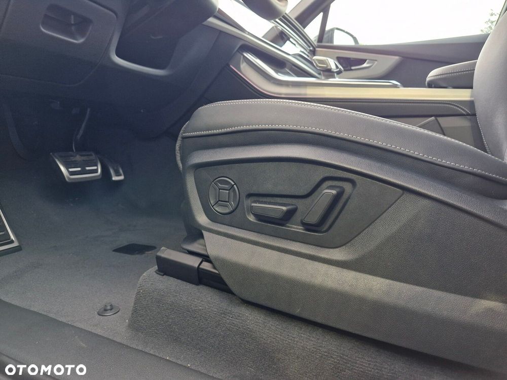 Audi Q7 - 15