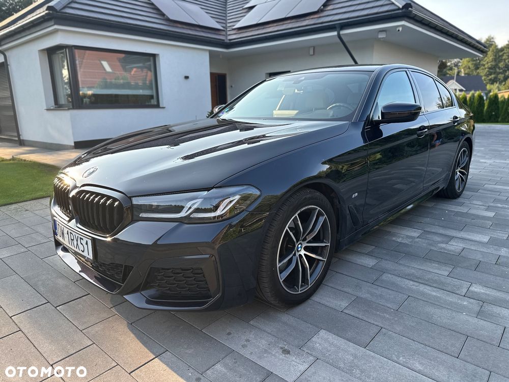 BMW Seria 5 520d xDrive - 2