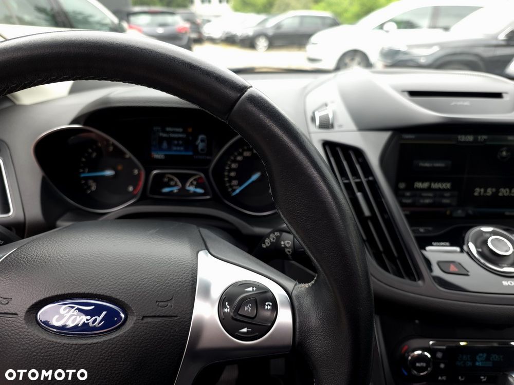 Ford Kuga 2.0 TDCi 4WD Titanium - 23