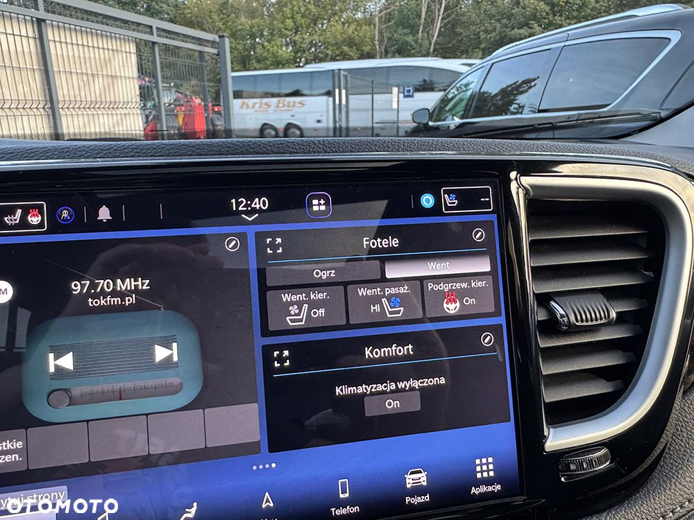 Chrysler Pacifica - 13