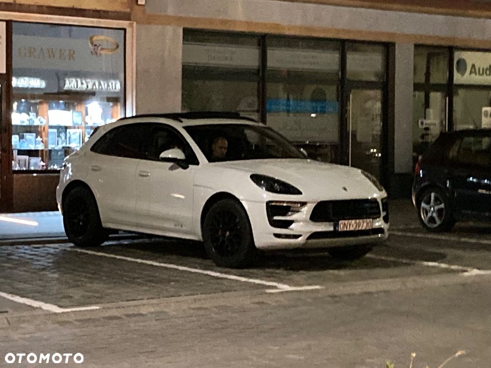 Porsche Macan GTS - 9