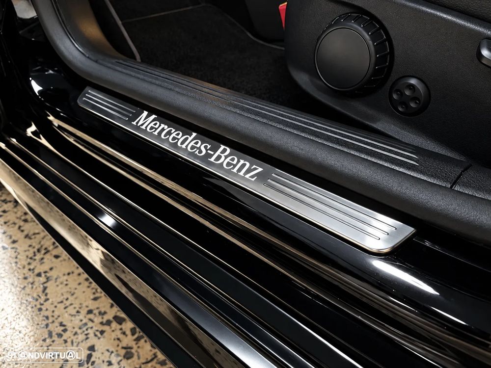 Mercedes-Benz A 250 e 8G-DCT AMG Line - 13