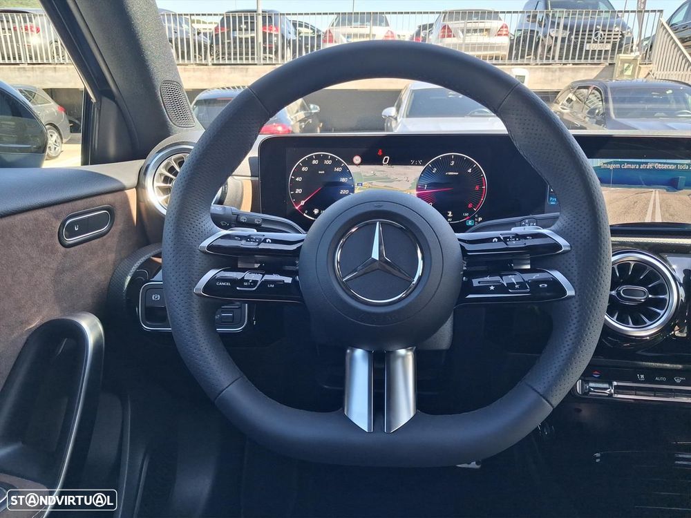 Mercedes-Benz A 180 d - 22