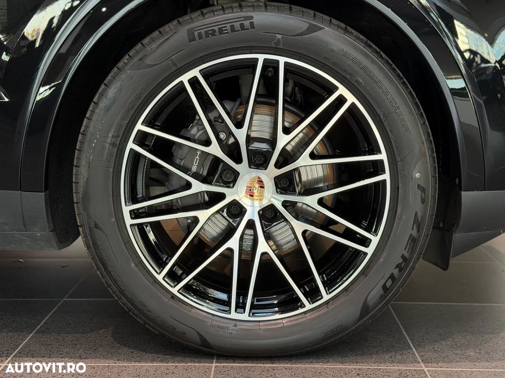 Porsche Cayenne Standard - 11