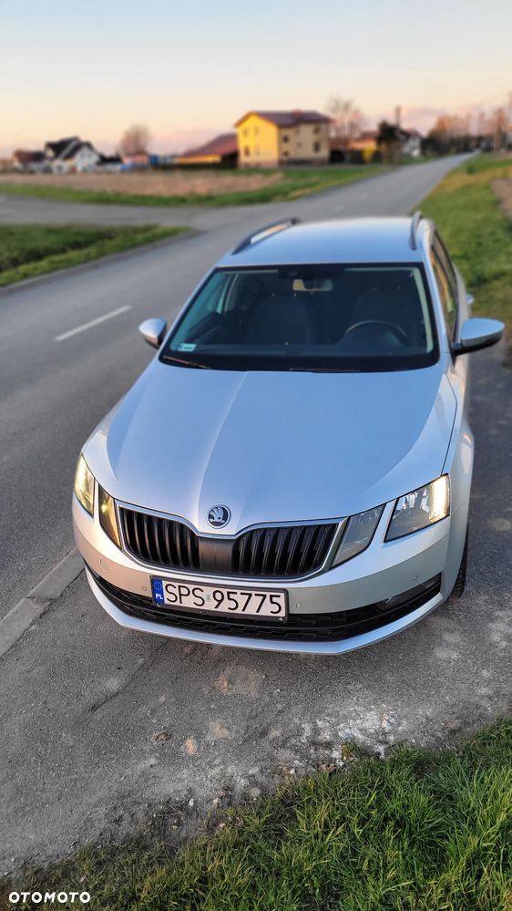 Skoda Octavia 1.6 TDI Ambition - 11