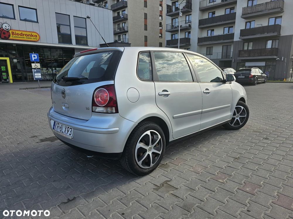 Volkswagen Polo 1.4 Comfortline - 4