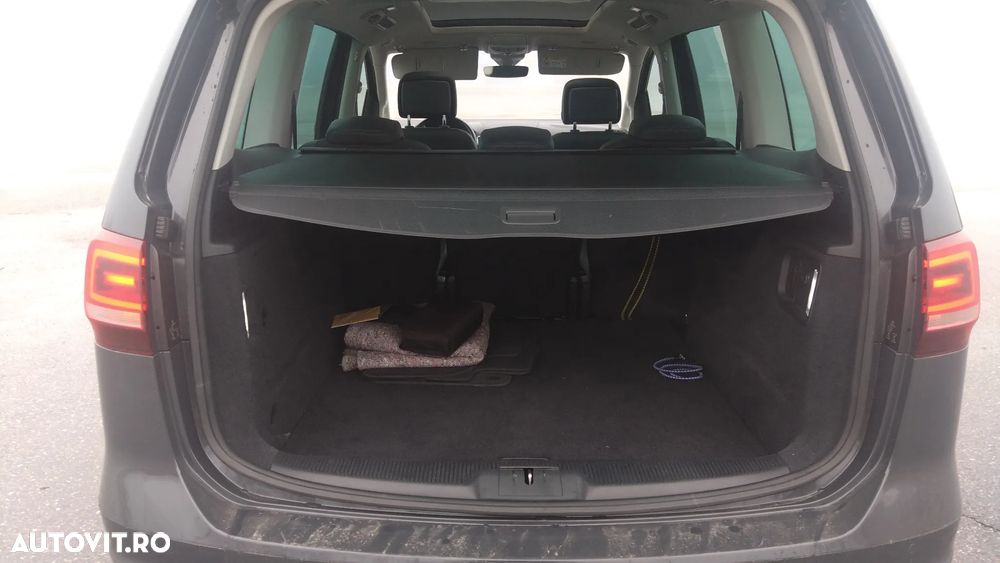 Volkswagen Sharan - 21