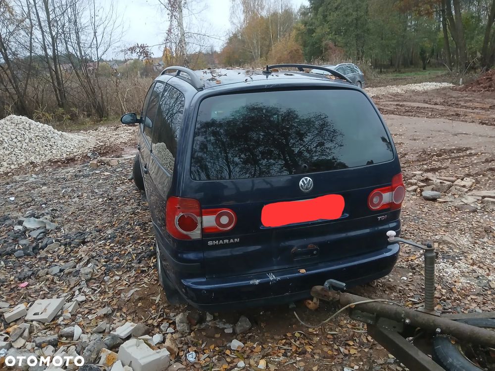 Volkswagen Sharan 2005 photo 3