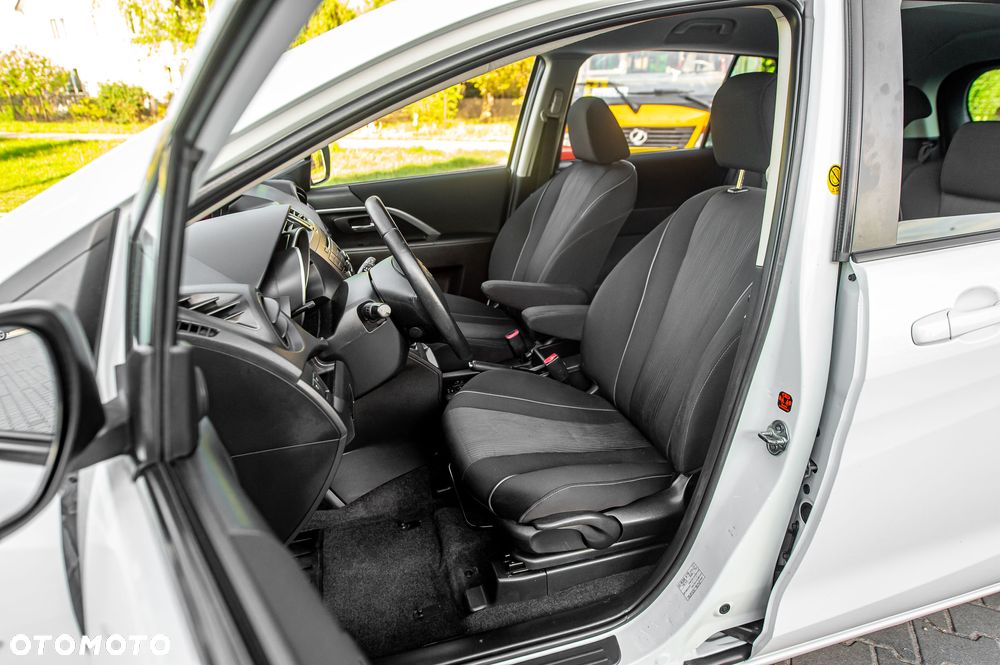 Mazda 5 2.0 MZR-DISI i-stop Sports-Line - 19