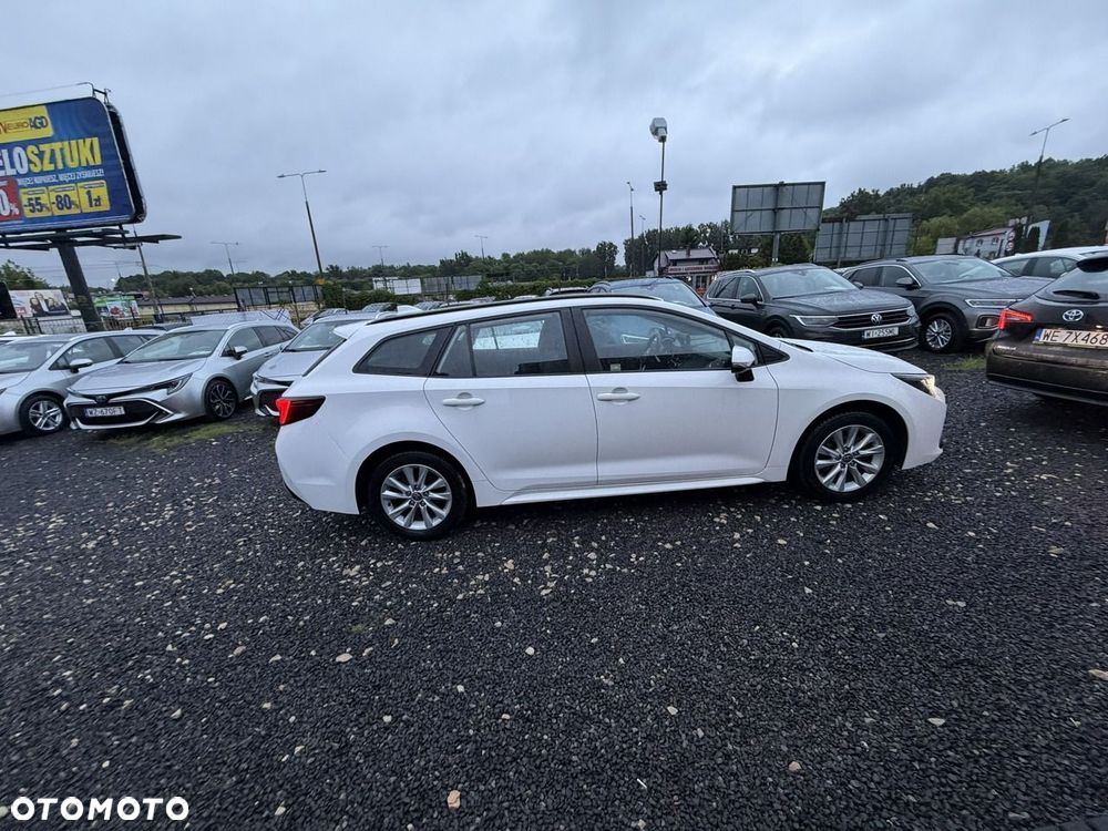 Toyota Corolla 1.8 Hybrid Comfort - 9
