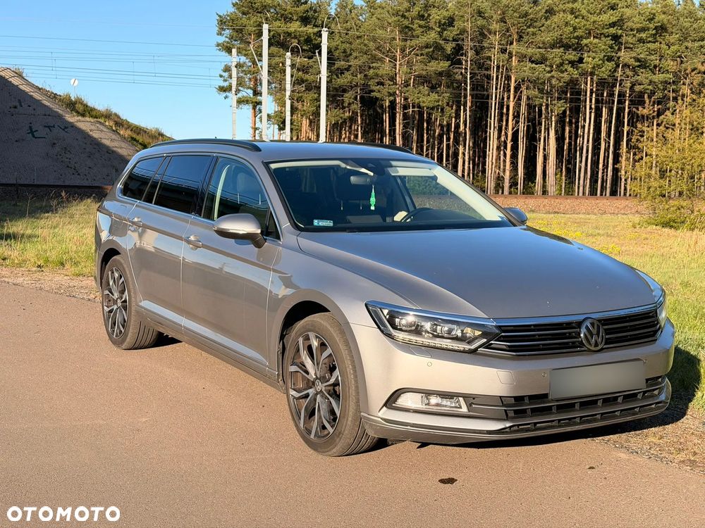 Volkswagen Passat 1.8 TSI BMT Comfortline - 1