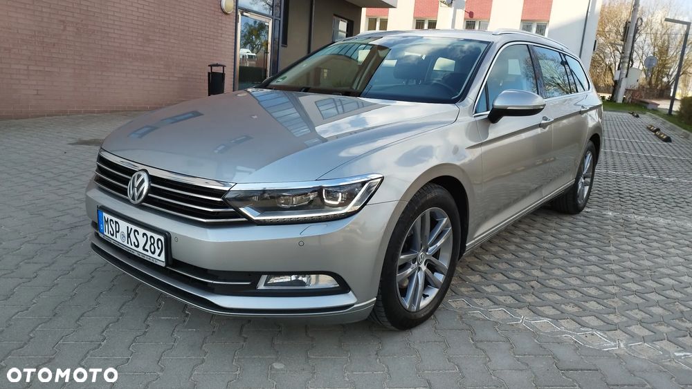 Volkswagen Passat 2.0 TDI SCR DSG Highline - 2