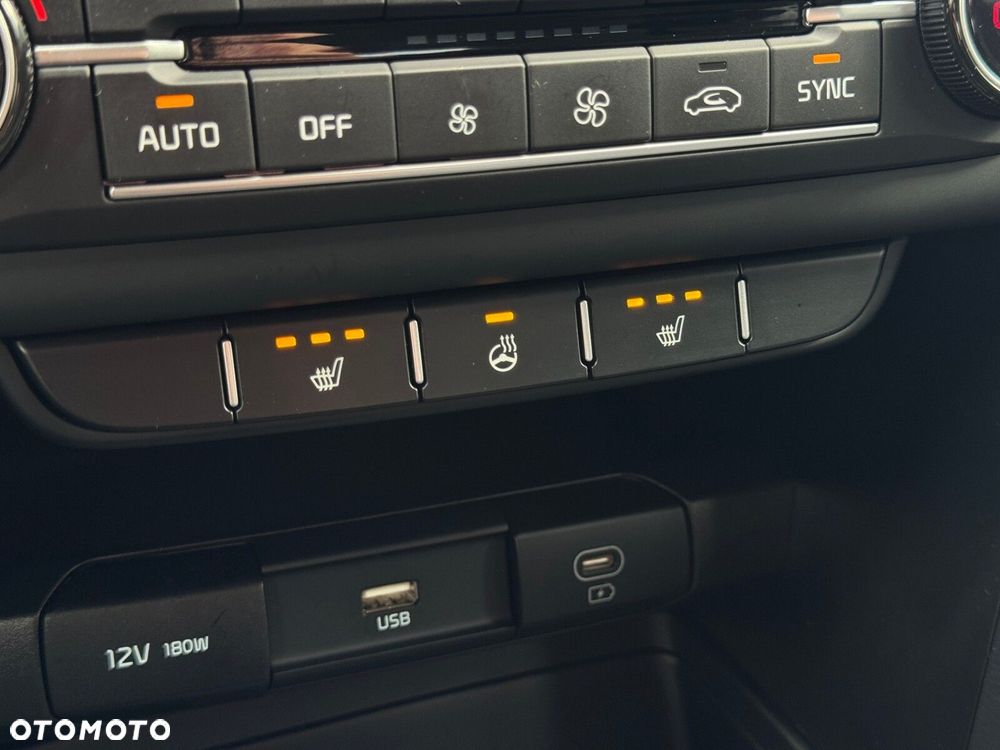 Kia XCeed 1.6 T-GDI M DCT - 30