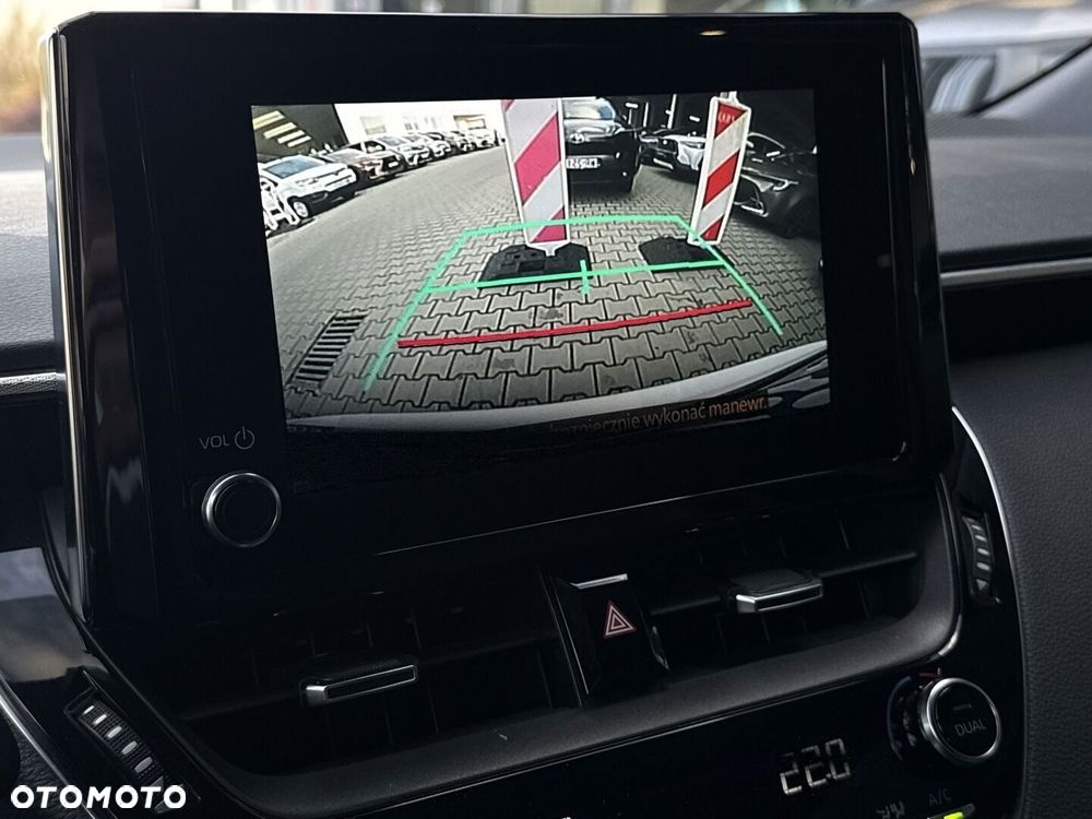 Toyota Corolla 2.0 Hybrid Comfort - 25