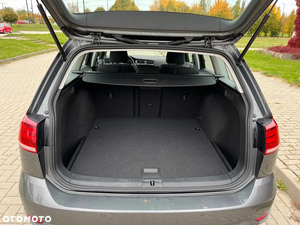 Volkswagen Golf VII 1.6 TDI BMT Comfortline - 31