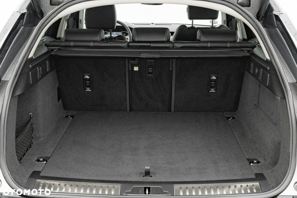 Land Rover Range Rover Velar - 29