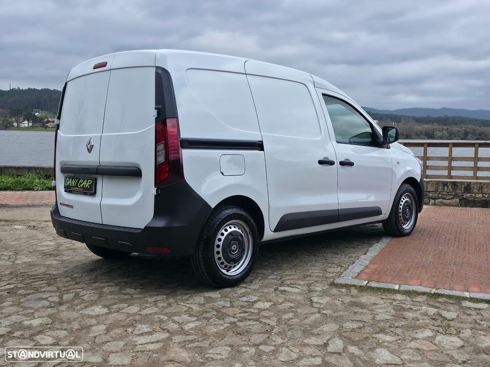 Renault Express 1.5 Blue dCi Advance - 10