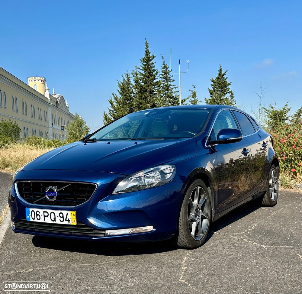 Volvo V40 1.6 D2 Volvo Ocean Race - 1