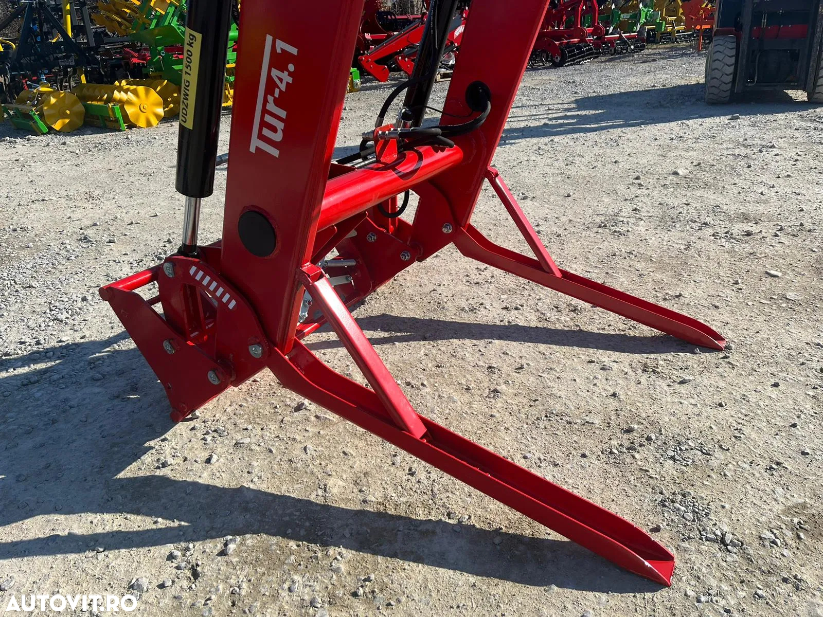 Terraking Încărcător frontal Wol-Met Tur 4.1 1500kg - 9