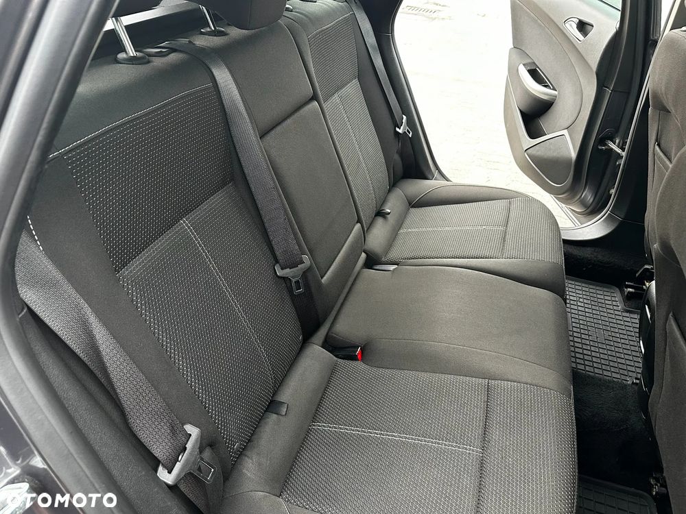 Opel Astra 1.4 Turbo - 14