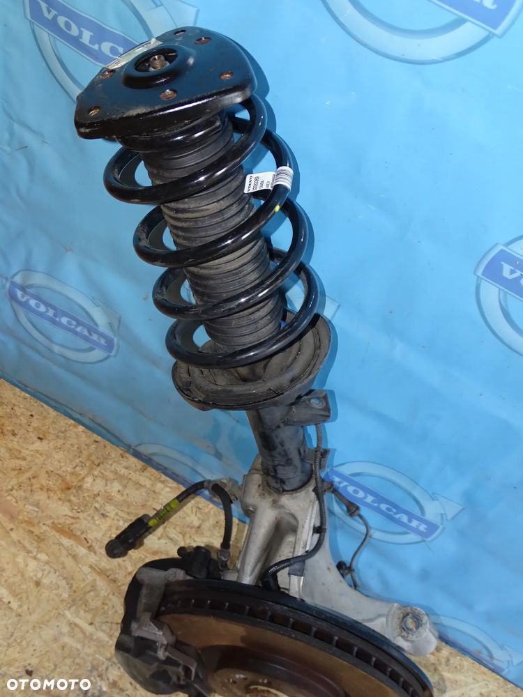 ZAWIESZENIE LEWE PRZEDNIE VOLVO XC40, C40 - 3