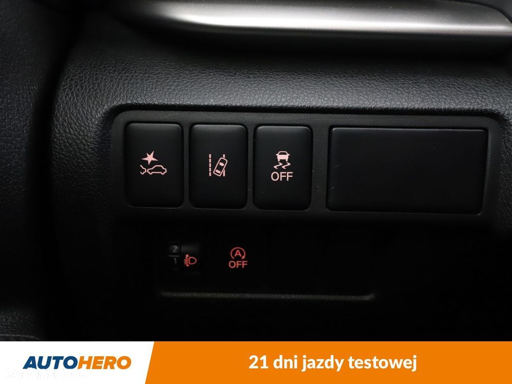 Mitsubishi Eclipse Cross 1.5 T Inform - 26