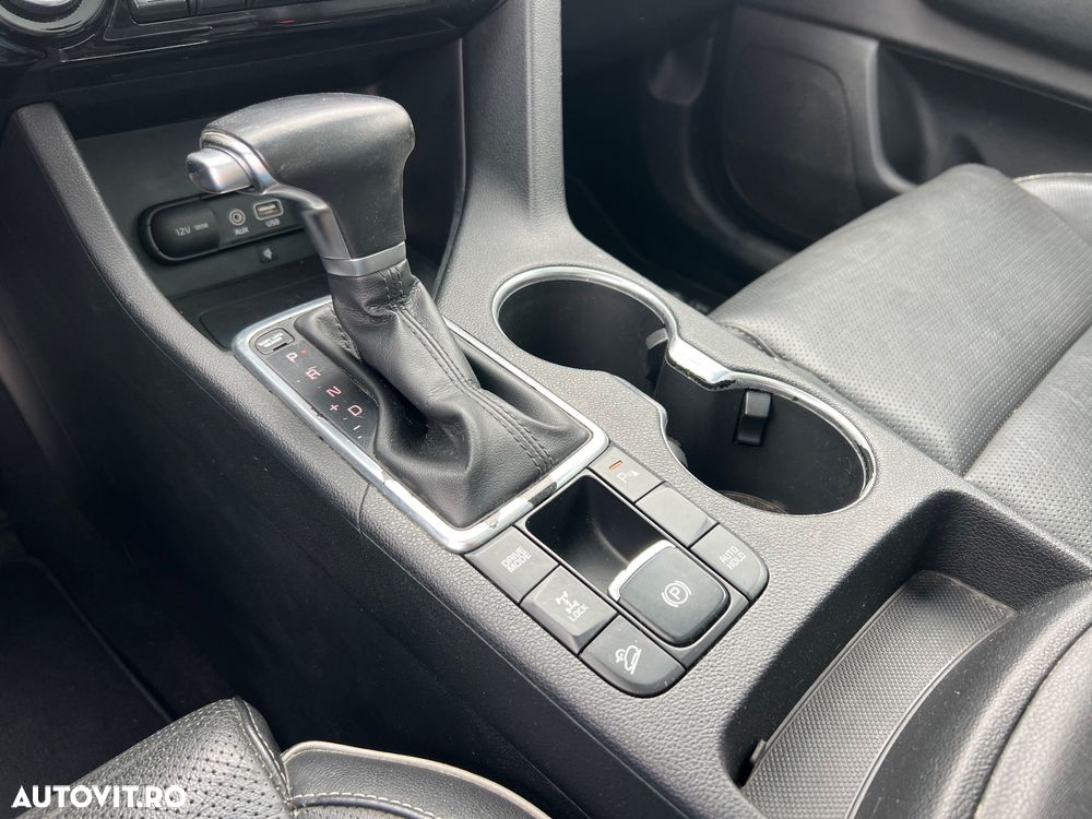 Kia Sportage 2,0 CRDI AWD Aut. GT Line - 11