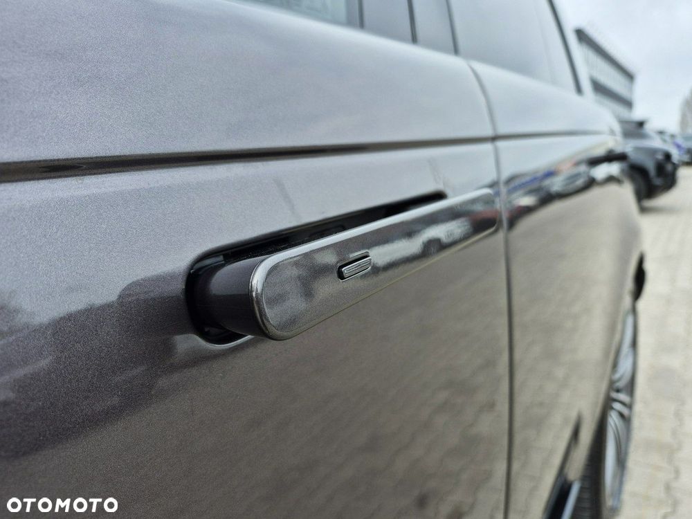 Land Rover Range Rover - 16