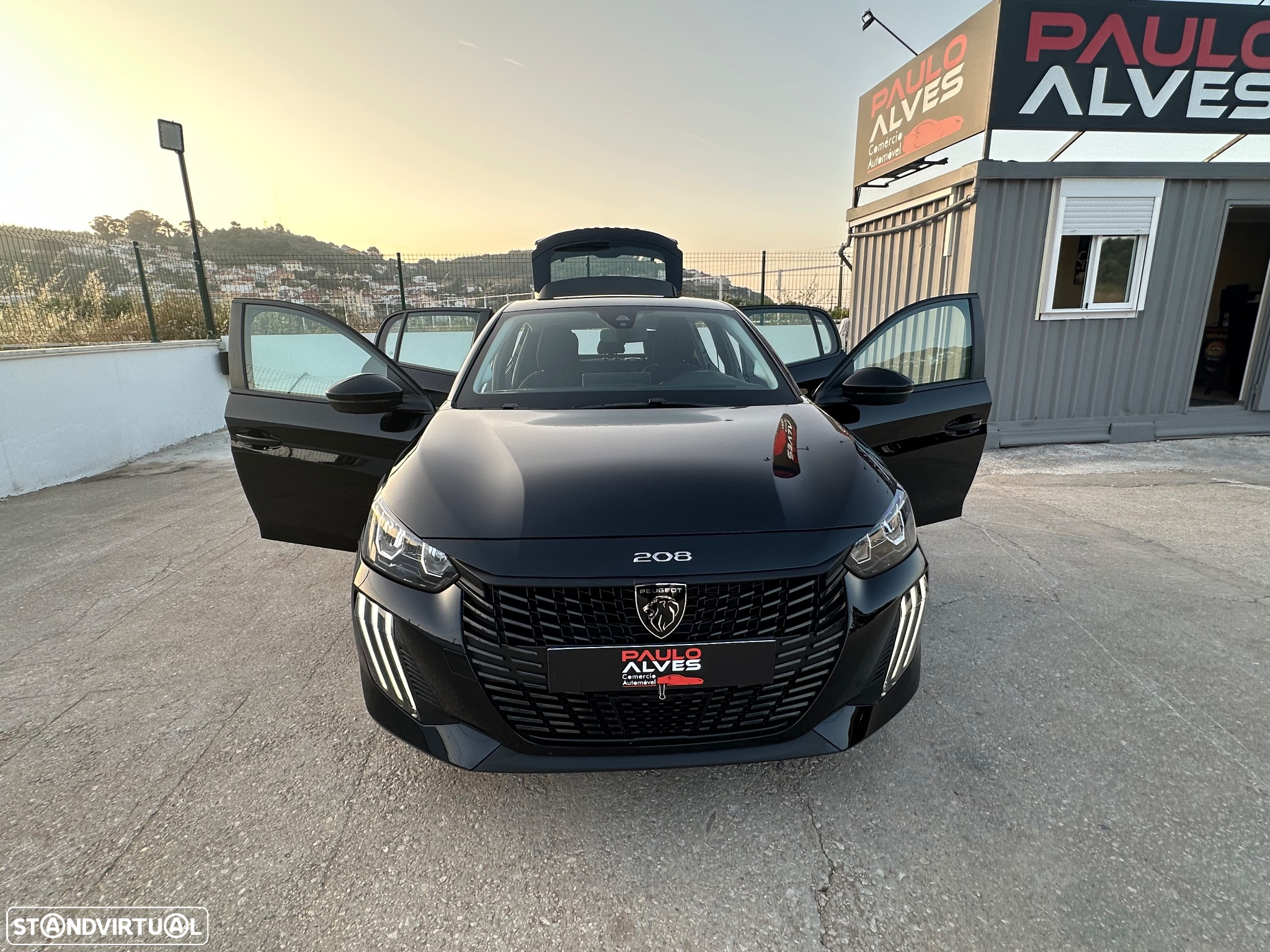 Peugeot 208 1.2 PureTech Active Pack - 29
