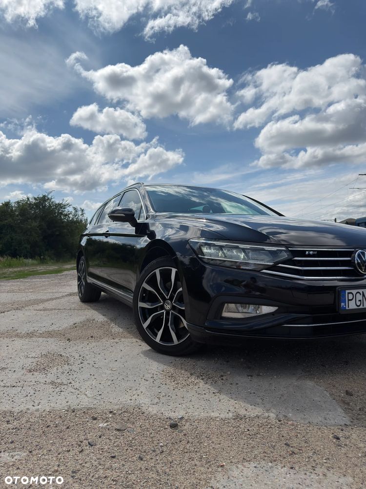 Volkswagen Passat 2.0 TDI SCR DSG - 2