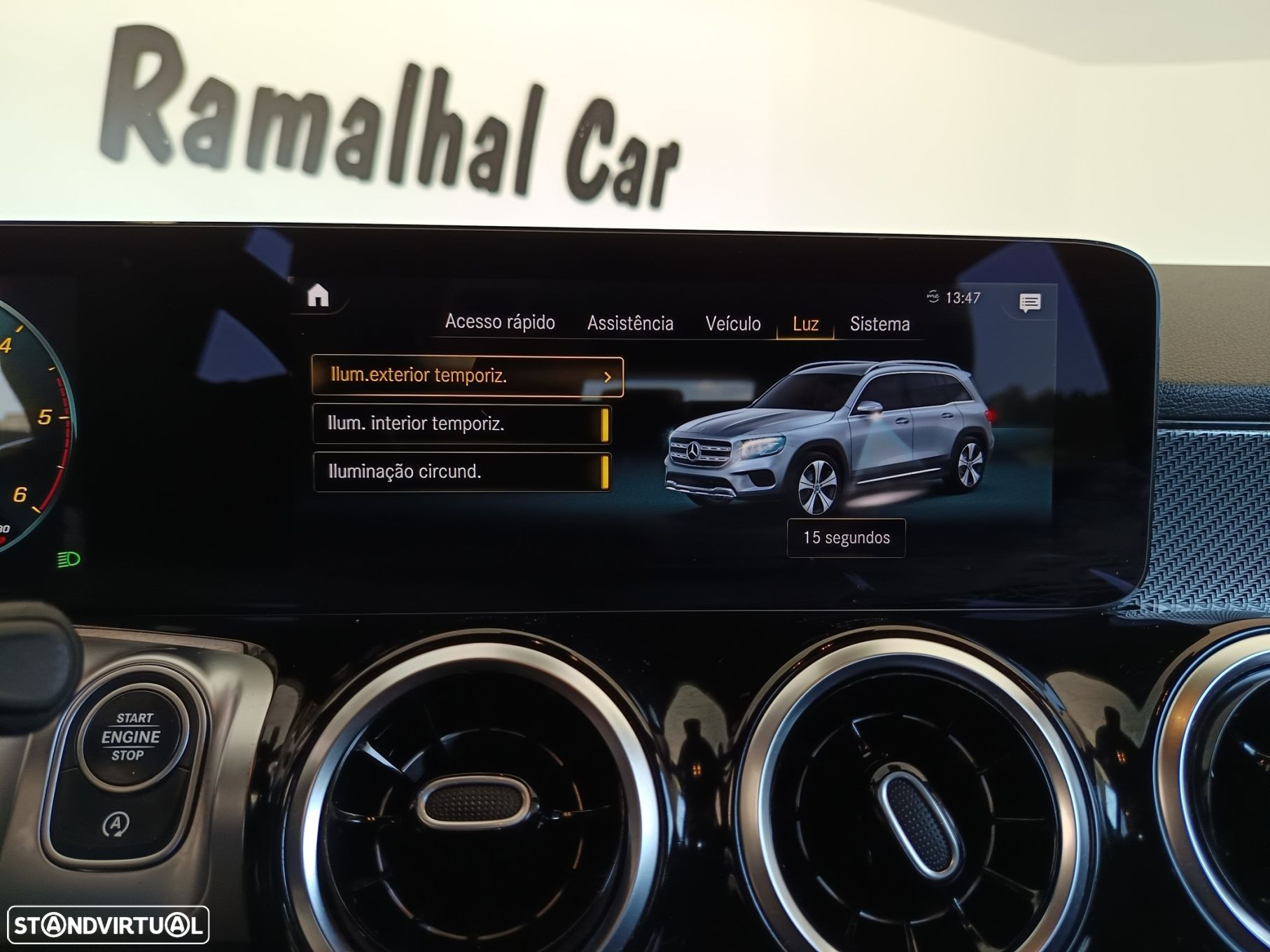 Mercedes-Benz GLB 200 d AMG Line - 23