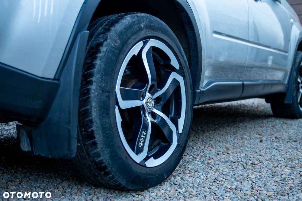 Nissan X-Trail 2.0 dCi 4x4 DPF SE - 11