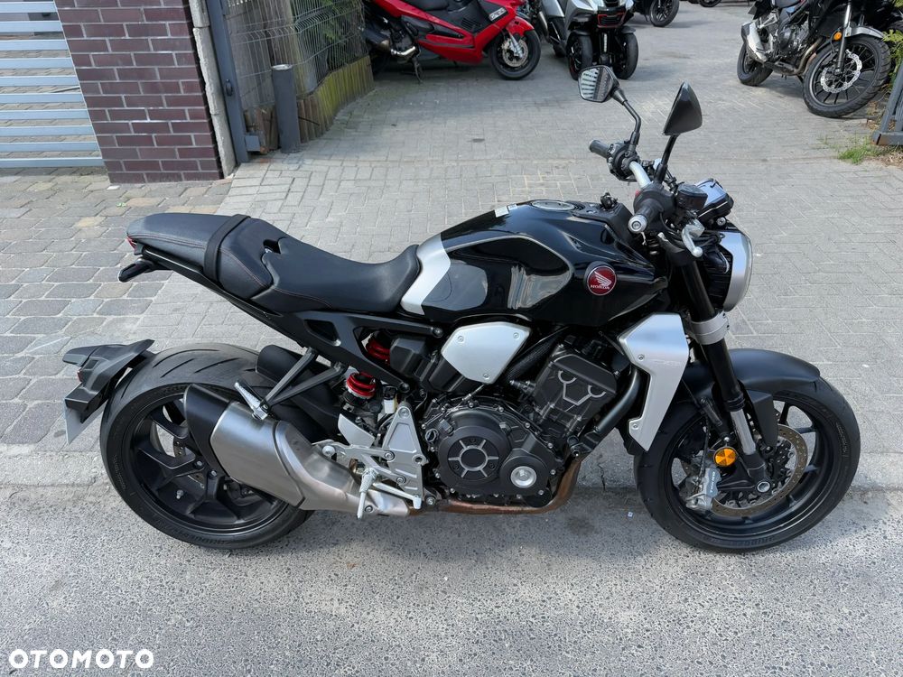 Honda CB - 7