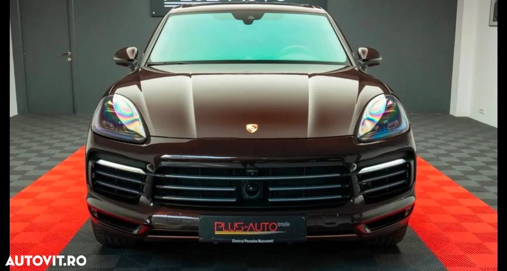 Porsche Cayenne S - 1